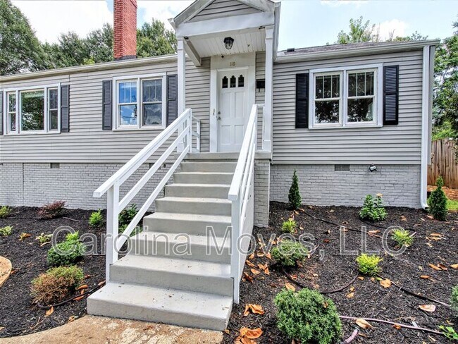 110 Oxford St in Greenville, SC - Building Photo - Building Photo