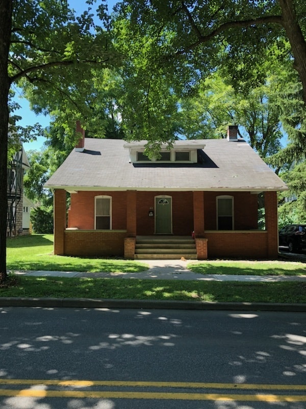 property at 143 E Park Ave
