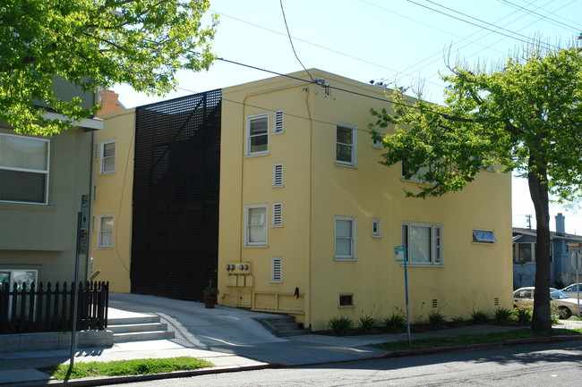 1901 Parker St in Berkeley, CA - Building Photo - Building Photo