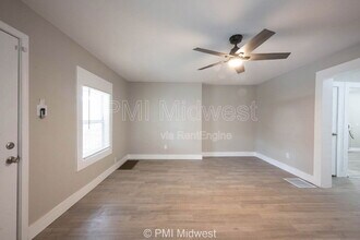 804 Lasalle St-Unit -A in Indianapolis, IN - Building Photo - Building Photo