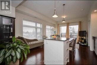 2785 Baseline Rd in Ottawa, ON - Building Photo - Building Photo