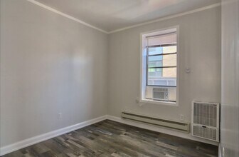 4901 Murphy Pl in West New York, NJ - Building Photo - Building Photo