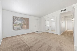 8032 S Sunrise Meadow Dr in Tucson, AZ - Building Photo - Building Photo