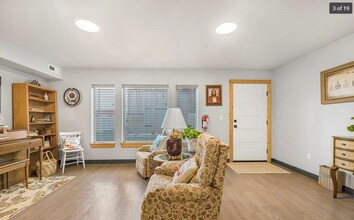 280 E Lorene St in Rexburg, ID - Building Photo - Building Photo