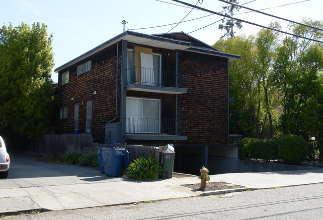 1450 San Antonio Ave in Menlo Park, CA - Building Photo - Building Photo