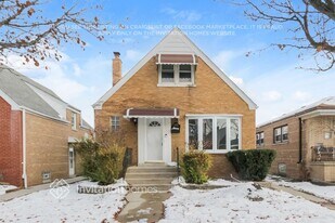 6209 S Meade Ave in Chicago, IL - Building Photo