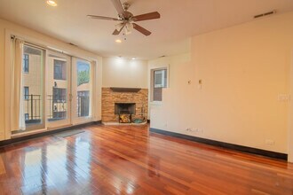 1531 W Fry St in Chicago, IL - Building Photo - Building Photo