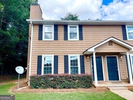 122 Jackson Dr in Stockbridge, GA - Building Photo