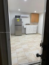 20811 NW Miami Pl in Miami, FL - Building Photo - Building Photo