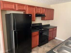 2795 Vining Ridge Terrace in Decatur, GA - Foto de edificio - Building Photo