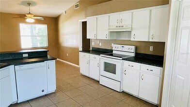 620 Reflections Loop W in Winter Haven, FL - Building Photo - Building Photo