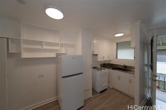 2014 Fern St in Honolulu, HI - Building Photo - Building Photo