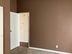 5021 N Pinon Dr in Prescott Valley, AZ - Building Photo - Building Photo