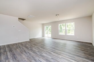 1058 Manor Dr in Rocky Mount, NC - Building Photo - Building Photo