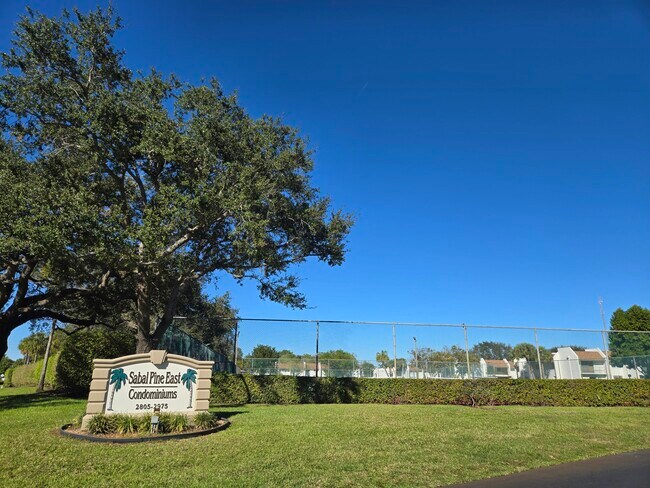 2975 SW 22nd Ave in Delray Beach, FL - Foto de edificio - Building Photo