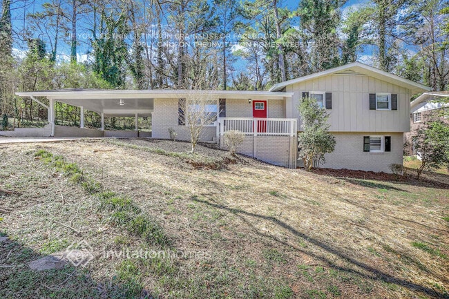 1895 Harbin Rd SW in Atlanta, GA - Building Photo - Building Photo