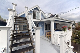 870 19th Av W in Vancouver, BC - Building Photo - Building Photo