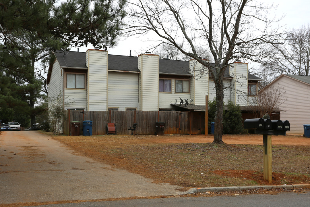 1200-1206 Lowe Ln in Roswell, GA - Foto de edificio