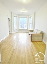 208 N Kolin Ave in Chicago, IL - Building Photo - Building Photo