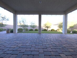 799 Flowing Meadow Dr in Henderson, NV - Building Photo - Building Photo