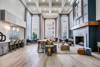 The Maroneal in Houston, TX - Building Photo - Building Photo