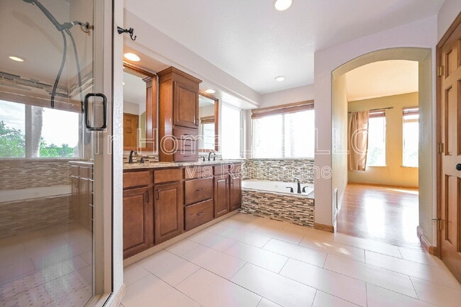 9865 Glenstone Trail in Littleton, CO - Building Photo - Building Photo