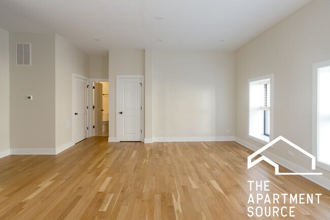 1402 W Belden Ave in Chicago, IL - Building Photo - Building Photo