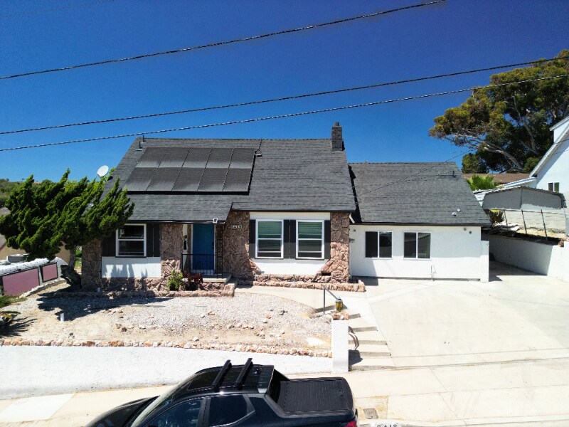 6418 Garber Ave in San Diego, CA - Foto de edificio