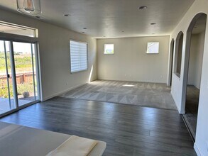 3503 Carnelian St in Medford, OR - Foto de edificio - Building Photo