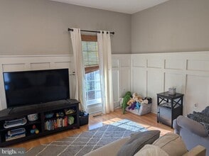 505 Breckinridge Square SE in Leesburg, VA - Building Photo - Building Photo