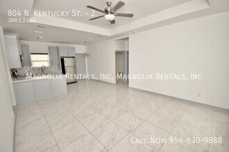 804 Kentucky St in Alton, TX - Building Photo - Building Photo