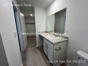 103 Terrence Dr in Beebe, AR - Building Photo - Building Photo