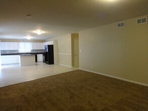 2012 Primrose Dr in Plainfield, IL - Building Photo - Building Photo