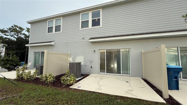 3006 Canary Ave in Davenport, FL - Building Photo - Building Photo