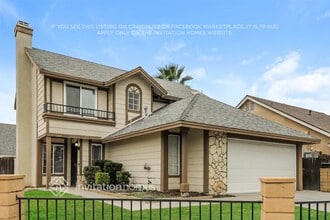 2002 Medical Center Dr in Perris, CA - Foto de edificio - Building Photo