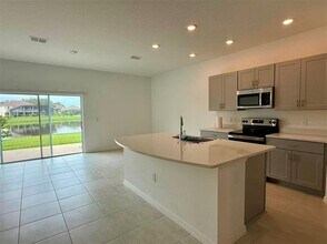 1377 Anchor Bnd Wy in Kissimmee, FL - Building Photo - Building Photo