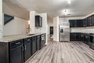 1130 Annie Oakley Dr in Anna, TX - Building Photo - Building Photo