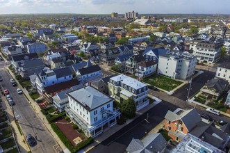 Carriage House II in Ocean Grove, NJ - Building Photo - Building Photo