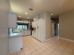 3168 Kailani Ct in Ormond Beach, FL - Building Photo - Building Photo