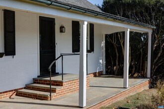 2929 Green Meadows Ln in Charlottesville, VA - Building Photo - Building Photo