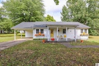 271 3rd Ave SW in Calvert City, KY - Building Photo - Building Photo
