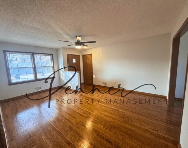 807 NE Magellan Ave in Lee's Summit, MO - Building Photo - Building Photo