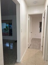 233 E 24th St in West Palm Beach, FL - Building Photo - Building Photo