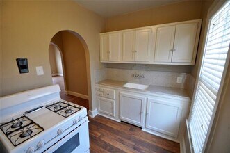 5750 Marquita Ave in Dallas, TX - Building Photo - Building Photo