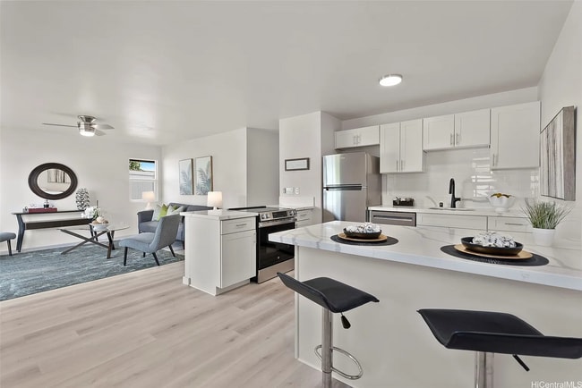 1212 Hooli Cir in Pearl City, HI - Building Photo - Building Photo