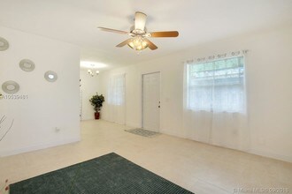 1130 N F St-Unit -A in Lake Worth, FL - Building Photo - Building Photo
