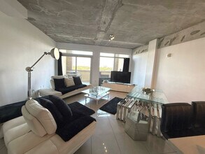 139 NE 32nd St in Miami, FL - Building Photo - Building Photo
