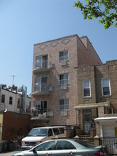 674 56th St in Brooklyn, NY - Building Photo - Building Photo