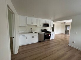 3824 W 104th St in Inglewood, CA - Building Photo
