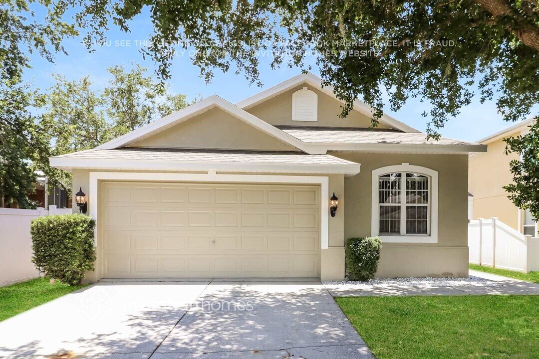 7833 Harbor Bridge Blvd in New Port Richey, FL - Building Photo